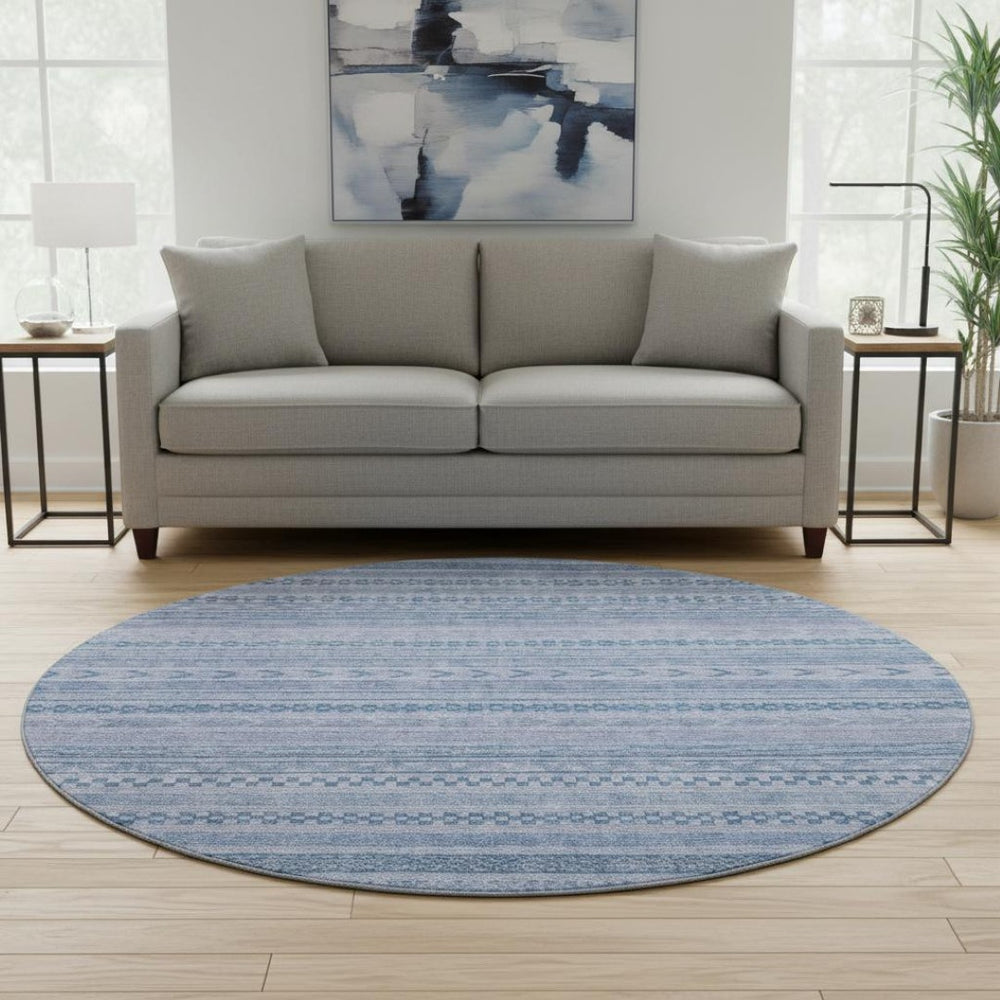 HomeRoots 8' Durable Denim Blue & Gray Striped Round Rug - Washable, UV-Protected, Ideal for Busy Homes! 695183