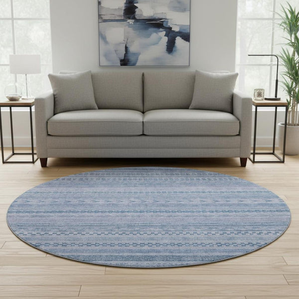 HomeRoots 8' Durable Denim Blue & Gray Striped Round Rug - Washable, UV-Protected, Ideal for Busy Homes! 695183