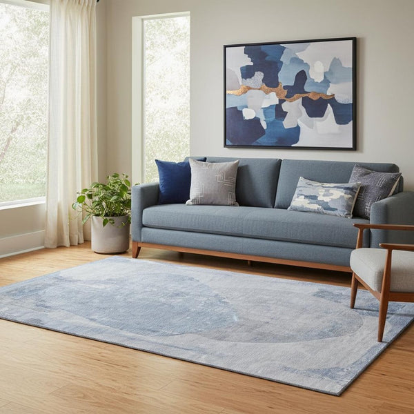 HomeRoots 5' Stylish Sky Blue Gray Silver Abstract Washable Area Rug - Perfect for Modern Homes & High Traffic Areas 695548
