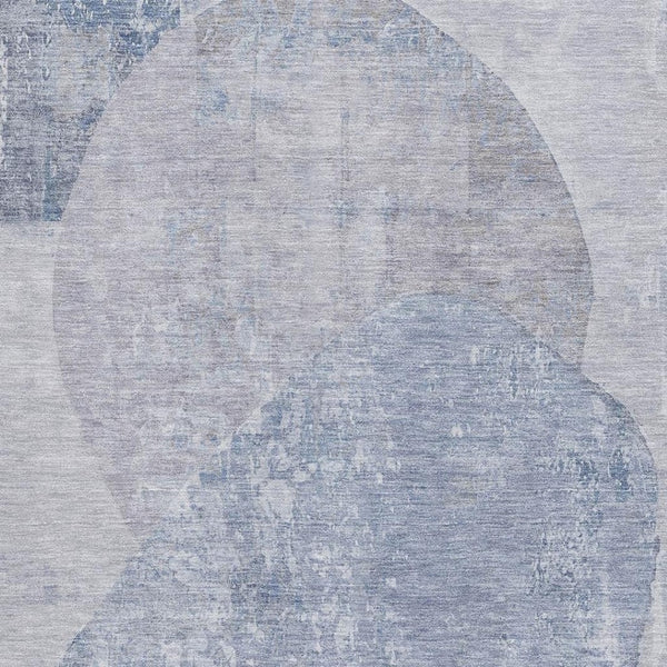 HomeRoots 5' Stylish Sky Blue Gray Silver Abstract Washable Area Rug - Perfect for Modern Homes & High Traffic Areas 695548