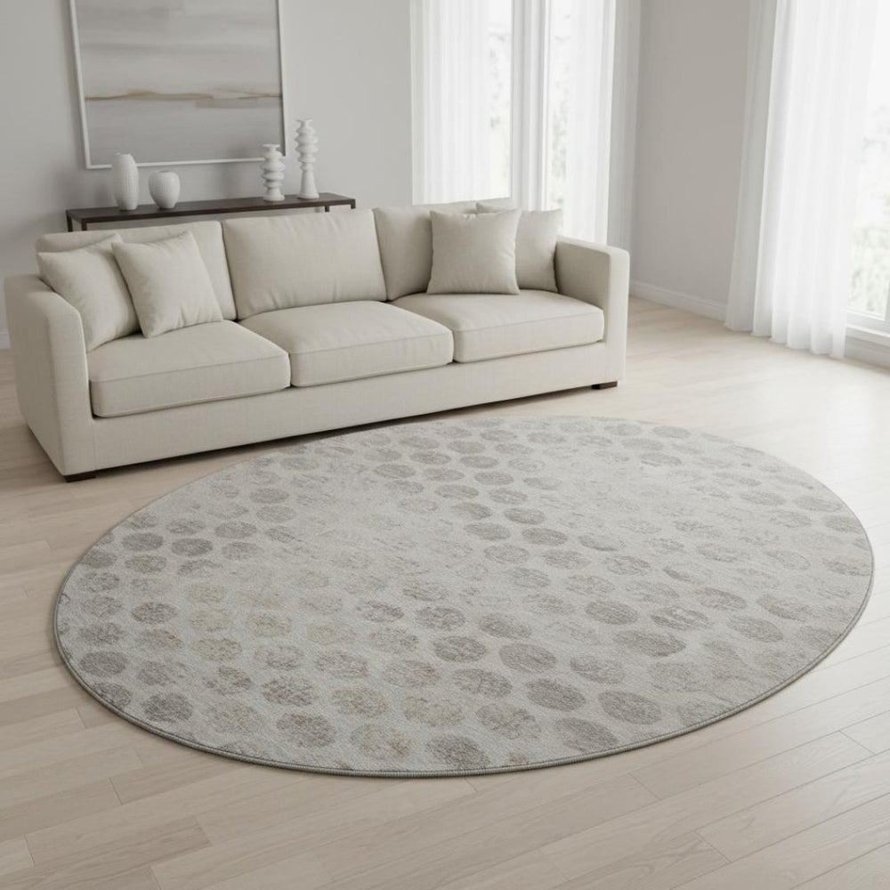 HomeRoots 8' Taupe and Beige Geometric Round Rug - Stylish, Washable, Stain Resistant with UV Protection! 695771