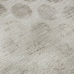 HomeRoots 8' Taupe and Beige Geometric Round Rug - Stylish, Washable, Stain Resistant with UV Protection! 695771