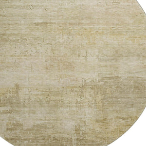 HomeRoots 8' Beige And Wheat Abstract Round Rug - Washable, UV-Protected, Stain-Resistant, Non-Slip Design 696053