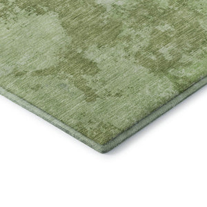 HomeRoots 8' Artichoke Green & Ivory Abstract Round Rug - Durable, Stain-Resistant, UV-Protected for Homes 696143