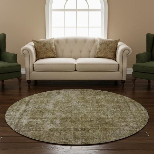 HomeRoots 8' Pewter and Silver Abstract Washable Round Rug - Stylish, Stain Resistant, UV Protected and Durable! 696275