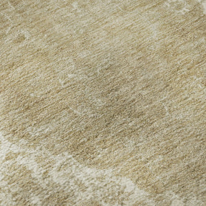 HomeRoots 8' Ivory and Beige Medallion Round Rug - Washable, UV-Protected, Stain Resistant for Busy Homes! 696305