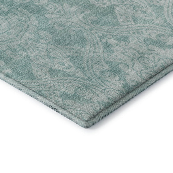 HomeRoots 5' Aqua Teal & Ivory Damask Area Rug - Washable, UV-Protected, Stain-Resistant for Busy Homes 696352