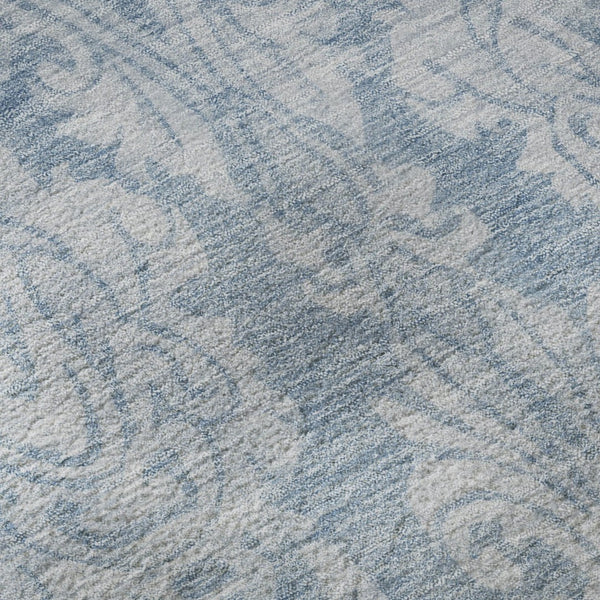 HomeRoots 8' Blue and Ivory Damask Washable Round Rug - Elegant, Durable, UV-Protected, Ideal for Homes with Kids & Pets 696359
