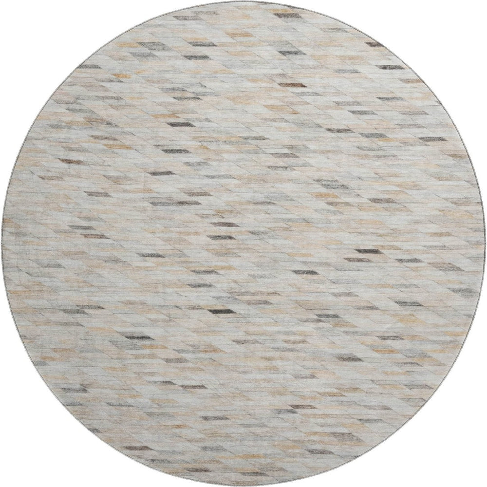 HomeRoots 8' Stylish Geometric Washable Round Rug in Linen Gray & Ivory - Durable, Fade-Resistant, UV Protected! 696395