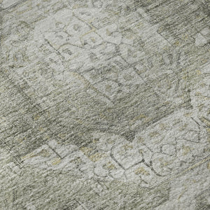 HomeRoots 8' Stylish Pewter Gray and Wheat Mosaic Round Rug - Washable, UV Protected for High-Traffic Areas 696407