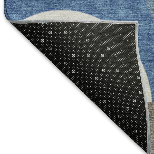 HomeRoots 8' Sky Blue Teal and Ivory Geometric Washable Round Rug - Stain Resistant with UV Protection! 696581