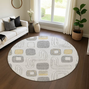 HomeRoots 8' Stylish Gray, Silver & Gold Geometric Washable Round Rug with UV Protection for High-Traffic Areas 696647