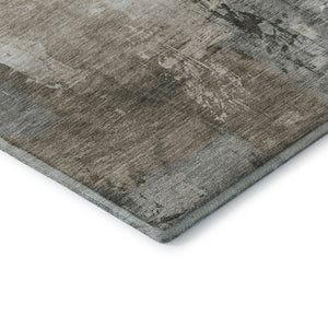 HomeRoots 8' Ivory Gray Beige Abstract Round Rug - Washable, UV Protected, Durable for Family Homes & Pets 696671