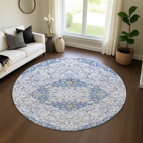 HomeRoots 8' Stylish Blue Gray Medallion Round Rug - Washable, UV-Protected, Perfect for High-Traffic Areas! 696827