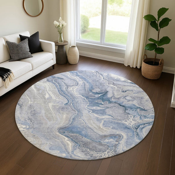 HomeRoots 8' Denim Blue Gray and Ivory Abstract Washable Round Rug - Durable, UV Protected for Modern Spaces 697040