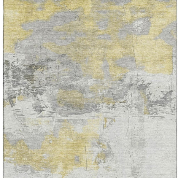 HomeRoots 5' Abstract Washable Area Rug in Gold, Gray & Ivory - UV Protected, Stain-Resistant for Modern Homes 697172