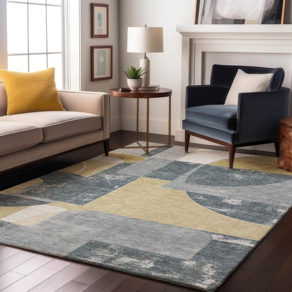 HomeRoots 8' X 10' Stylish Gray Gold Silver Geometric Area Rug - Washable, UV Protected, and Pet Friendly! 697360