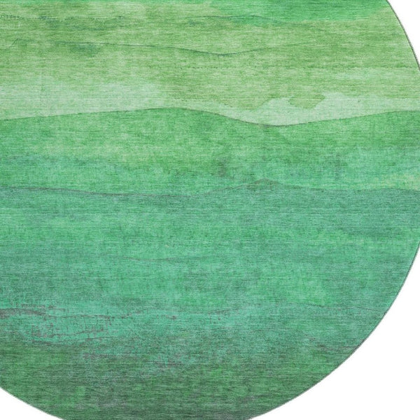 HomeRoots 8' Green And Ivory Striped Round Rug - Washable, UV Protected, Stylish & Durable for Indoor/Outdoor Use 697575