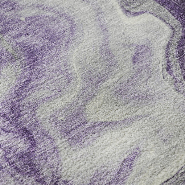 HomeRoots 8' Purple And Ivory Abstract Round Rug - Washable, UV-Protected, Stain-Resistant for Active Homes! 697773
