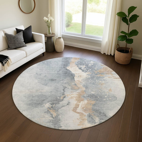 HomeRoots 8' Gray Beige and Ivory Abstract Round Rug - Washable, UV Protected, Durable & Stylish for Any Room 697941