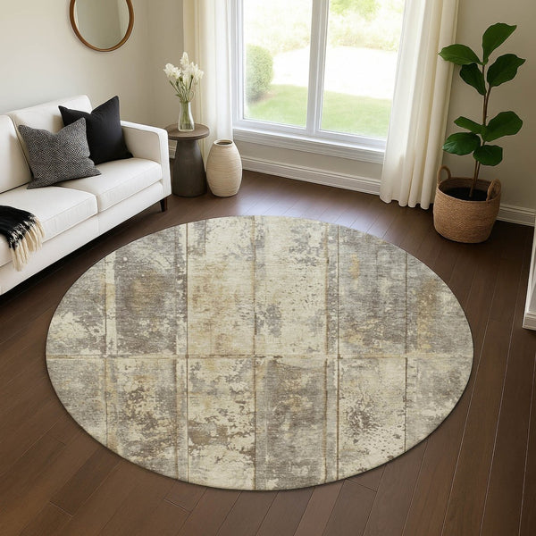 HomeRoots 8' Striped Beige Wheat and Taupe Washable Round Rug – Durable, UV Protected, Perfect for Busy Homes 698008