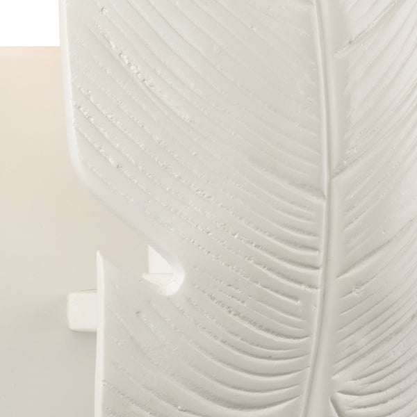Chelsea House Florida Tropical Leaf Wall Sconce In White Lacquer — Coastal Sculptural Accent Light For Hallway DéCor 69827