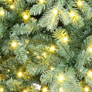 HomeRoots 7' Pre-Lit Full Spruce Christmas Tree - Lush, Realistic Design with 700 Energy-Efficient LED Lights 698923