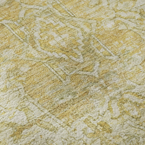 HomeRoots 8' Round Oriental Washable Rug in Tan, Gold & Ivory – Stain-Resistant, UV Protected & Durable Decor 699361