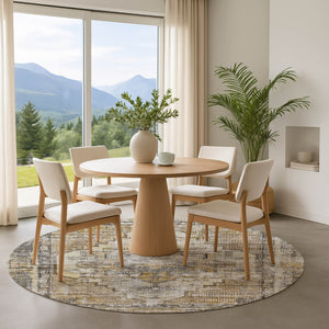 HomeRoots 8' Brown Gray & Silver Oriental Washable Round Rug - UV Protected, Durable, Easy-Care Elegance! 699379