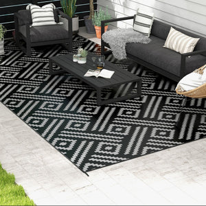 English Elm Outsunny Reversible Polypropylene Outdoor Rug Geometric Waterproof Mat for Camping Decks W2225P174543