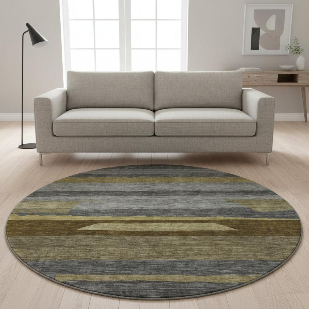 HomeRoots 8' Gray Copper and Brown Striped Washable Round Rug - UV Protected, Durable, Stylish for Any Space 699631