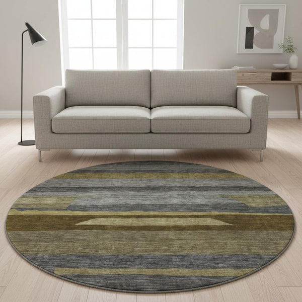 HomeRoots 8' Gray Copper and Brown Striped Washable Round Rug - UV Protected, Durable, Stylish for Any Space 699631