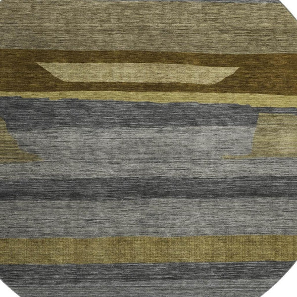 HomeRoots 8' Gray Copper and Brown Striped Washable Round Rug - UV Protected, Durable, Stylish for Any Space 699631