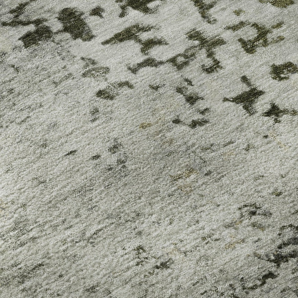 HomeRoots 8' Abstract Graphite Green and Ivory Round Rug - Washable, UV Protected, Modern Design for Any Space 699655