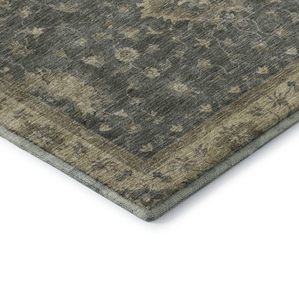 HomeRoots 5' X 8' Gray and Beige Oriental Area Rug - Stylish, Washable, UV-Protected, and Stain-Resistant Design 699724