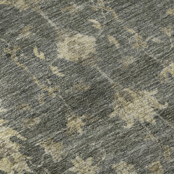 HomeRoots 8' Gray and Beige Oriental Washable Round Rug with UV Protection – Durable, Stylish & Easy-Care Design 699725