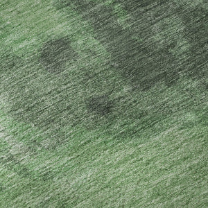 HomeRoots 8' Fern Green & Sage Abstract Round Rug - Washable, UV Protected, Non-Slip, Perfect for Any Room! 699833