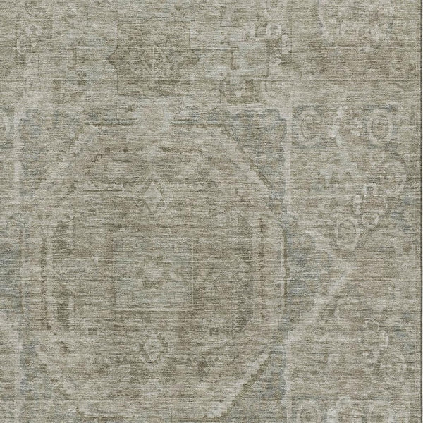 HomeRoots 5' X 8' Gray and Silver Oriental Area Rug – Washable, UV-Protected, Stain-Resistant & Non-Slip Design 699863