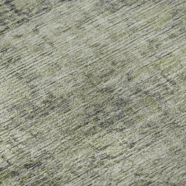 HomeRoots 8' Artichoke Green and Gray Oriental Round Rug - Washable, Durable, UV-Protected for High-Traffic Areas 699894