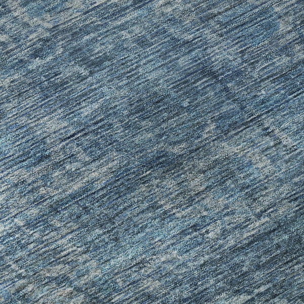 HomeRoots 8' Blue and Navy Oriental Washable Round Rug - Durable, Stain-Resistant, UV Protected for High Traffic Areas 699900
