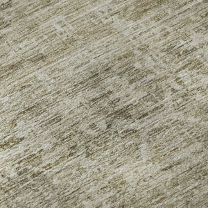 HomeRoots 8' Taupe and Beige Striped Round Rug - Washable, UV-Protected, Stain-Resistant for Any Space! 699978