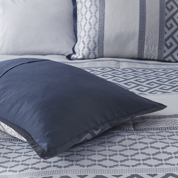 English Elm 7 Madison Park Bennett Jacquard Comforter Set Navy Cal King – 7pc Striped Geometric Luxe Bedding, Faux Silk Bedskirt, Machine Washable B03597210