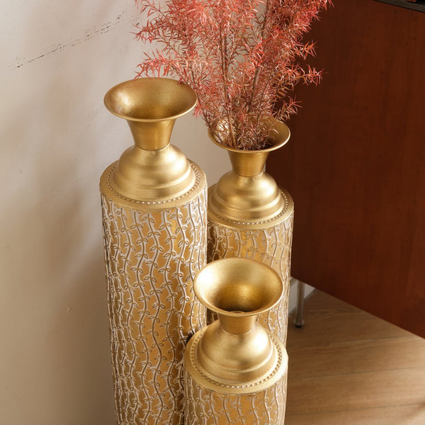 English Elm Metal Decorative Vases Set Of 3 - Antique Gold Finish With Etched Vine Patterns For Elegant Décor W2796P192834