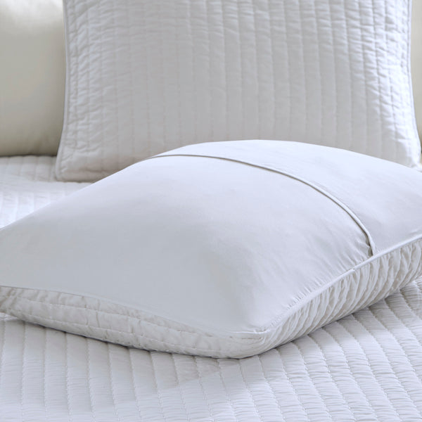 English Elm 3 Piece Keaton Reversible Quilt Set Full/Queen – Brushed Microfiber, Channel Stitching, Antimicrobial Freshness Protection White 15.35 L x 17.72 W x 7.87 H B035129031