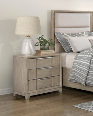 English Elm Light Gray 3-Drawer Nightstand with Charging Port, Modern Ash Veneer Bedside Table, Pewter Hardware, 28"x17.5"x29" B011P363262