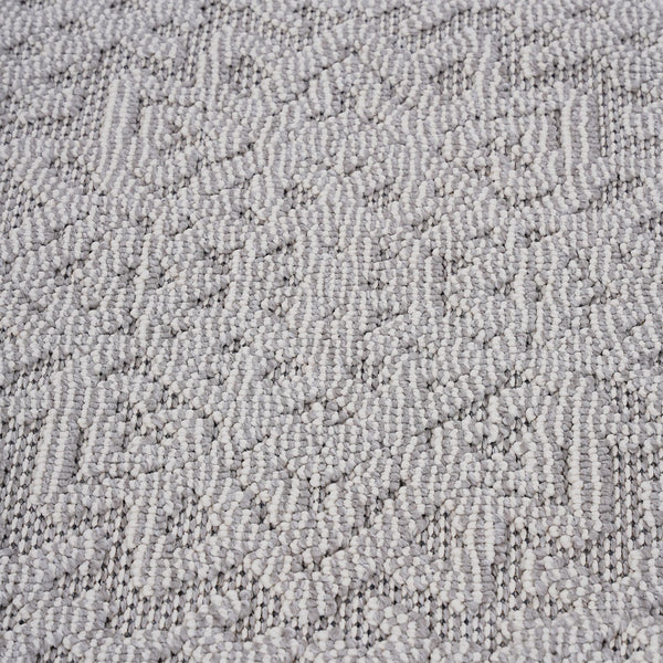 English Elm Loom Medallion Area Rug 2X8 In White/Ivory - Stylish, Stain-Resistant Indoor/Outdoor Runner Rug B335P289635