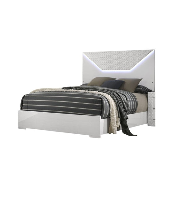 English Elm 3pc Queen Bedroom Set High Gloss White Led Headboard Glam Nightstands Chrome Accents B2741S00163