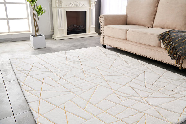 English Elm Luxury Plush Machine Washable White Abstract Gold-Gilded Faux Fur Area Rug For Stylish Spaces B030P233683