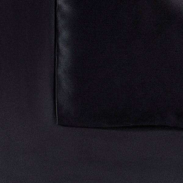 JLA Home Madison Park - 100% Mulberry silk pillowcase 25mm 6A OEKO-TEX hidden zipper for smoother hair, fewer sleep lines, luxe feel 30 L x 20 W x 0.13H MPT21-0127