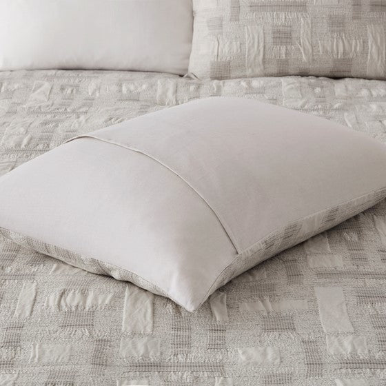 English Elm 3 Piece Oversized Comforter Set Full/Queen - Cotton Blend Face, Plush Polyester Fill, Hotel-Style Cozy Ivory 12.6 L x 10.63 W x 9.45 H B035P280385